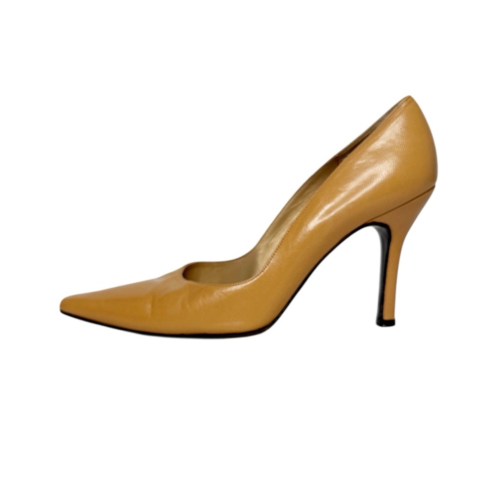 STUART WEITZMAN TAN LEATHER SCALLOPED POINTY TOE HEELS SZ 7